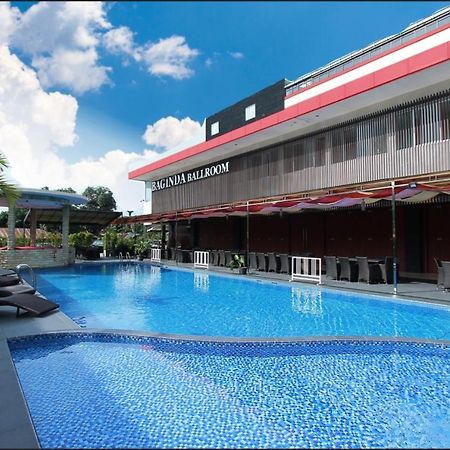 Grand Hatika Hotel Tanjung Pandan Esterno foto